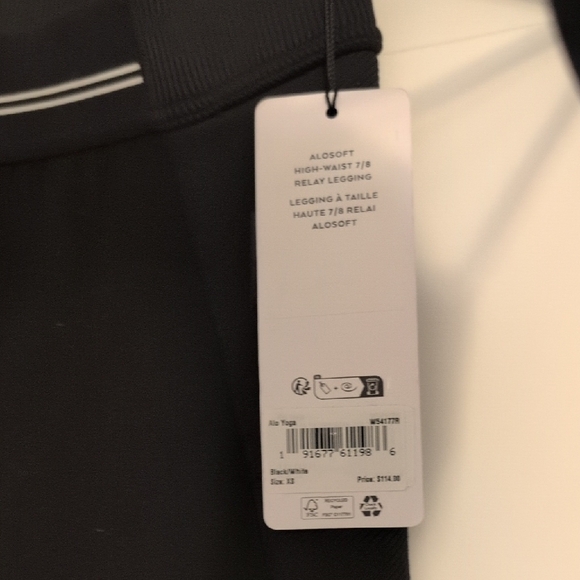 ALO Yoga Relay Alosoft Black/White High-Waist Leggings XS - Picture 5 of 14